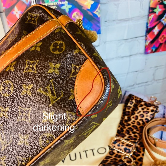 Louis Vuitton Compiegne 28 crossbody bag with straps and bag charm dust bag - Picture 13 of 16